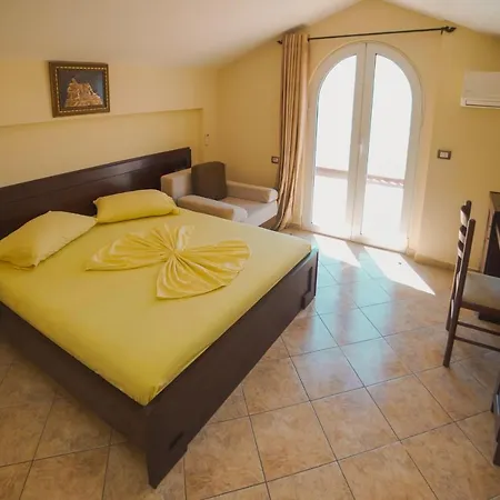 Hotel Serxho