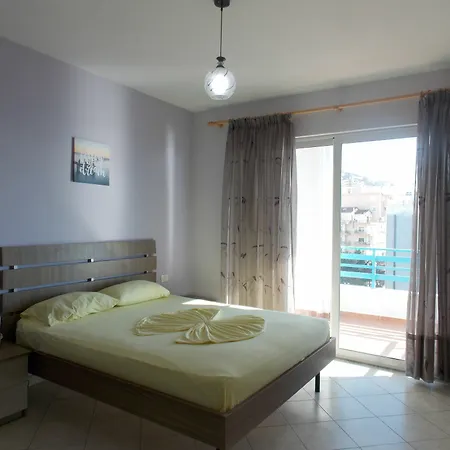 호텔 Serxho Sarandë