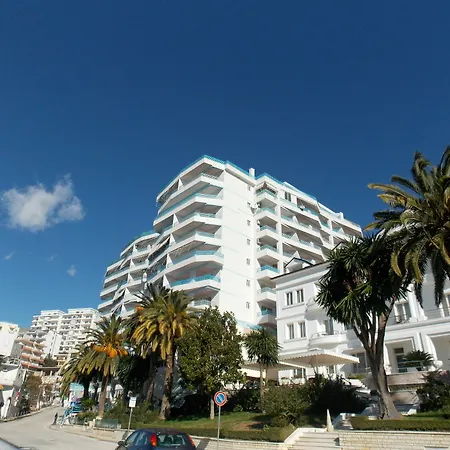 Hotel Serxho 3*